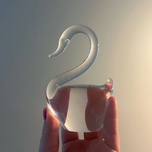 glass swan
